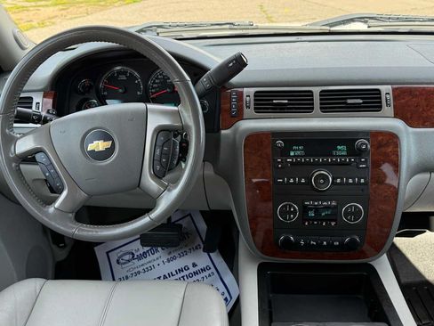 Used 2011 Chevrolet Silverado 2500 LTZ w/ Snow Plow Prep Package AWD/4WD image 10