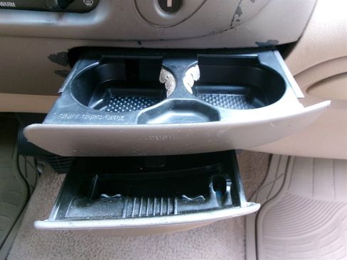 Used 1999 Ford F150 Lariat image 40