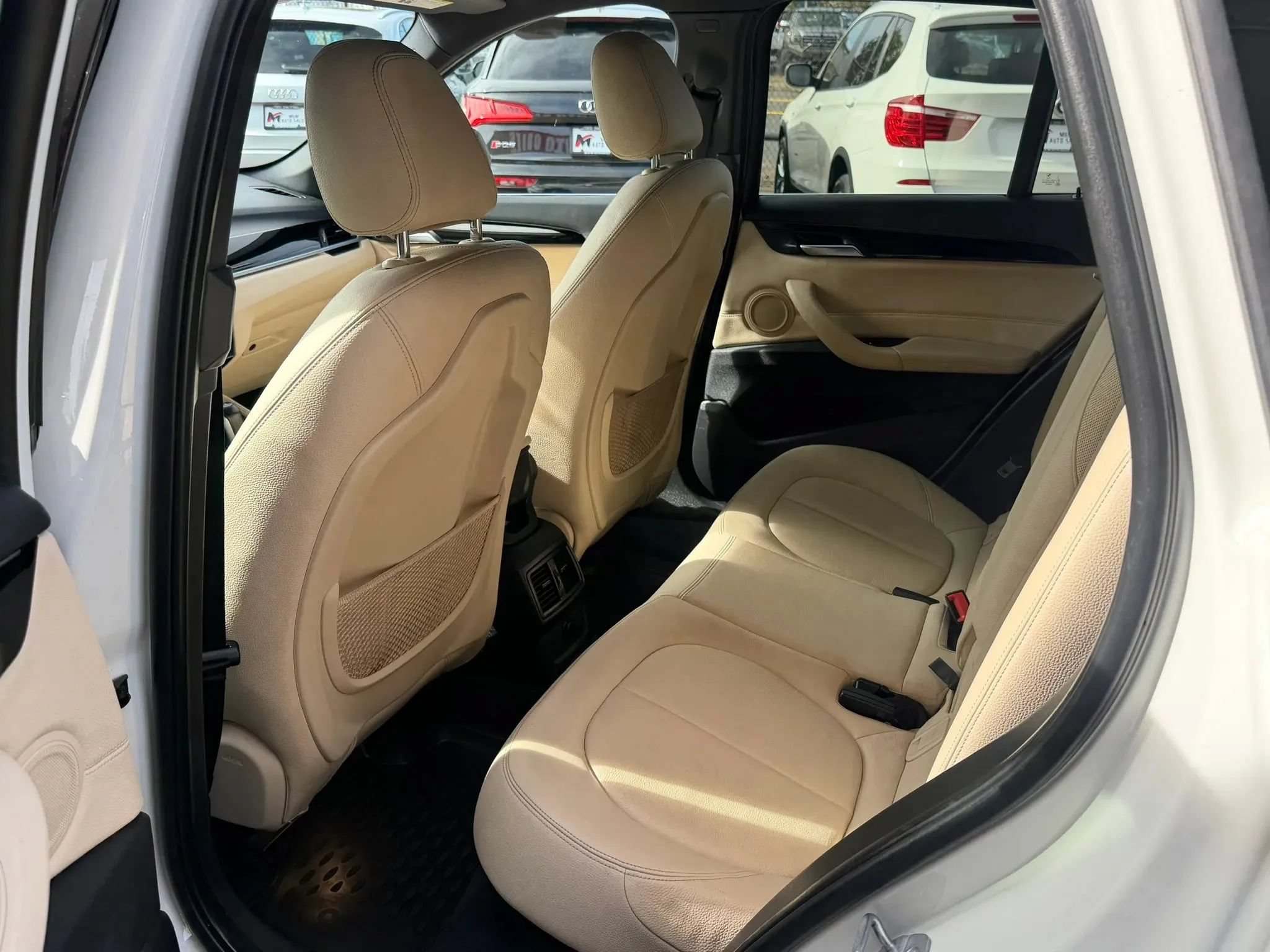 Used 2018 BMW X1 xDrive28i AWD/4WD image 16