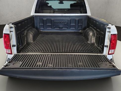 Used 2023 RAM 1500 Classic SLT w/ Protection Group AWD/4WD image 34
