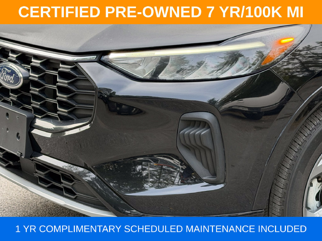 Used 2023 Ford Escape ST-Line w/ Tech Pack #1 AWD/4WD image 32