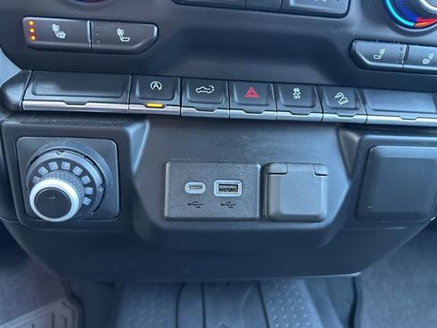 Used 2019 Chevrolet Silverado 1500 LT Trail Boss w/ Convenience Package image 13