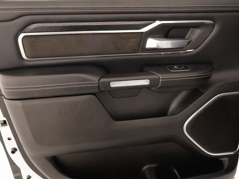 Used 2024 RAM 1500 Laramie image 18