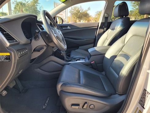 Used 2016 Hyundai Tucson Limited w/ Option Group 03 image 13