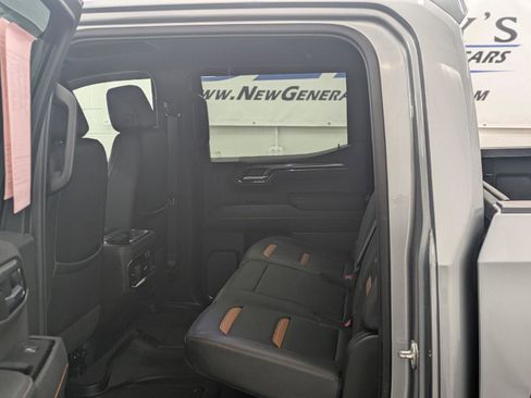 Used 2023 GMC Sierra 1500 AT4 w/ Technology Package image 12