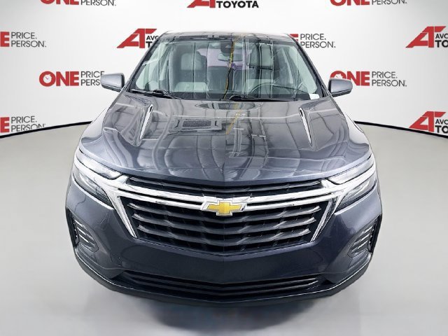 Used 2022 Chevrolet Equinox LS FWD image 2
