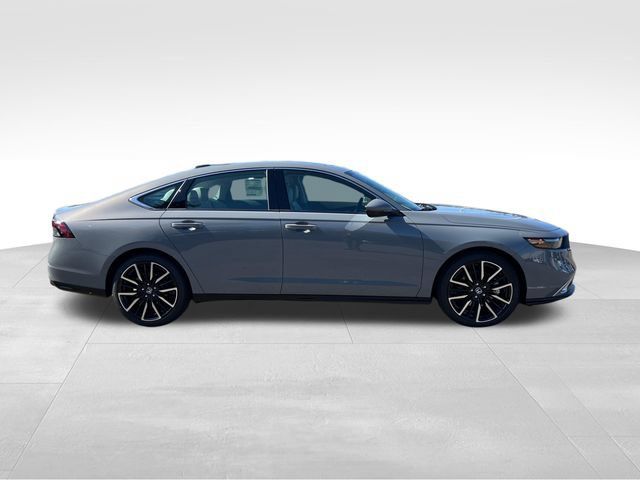 New 2026 Honda Accord Touring image 9