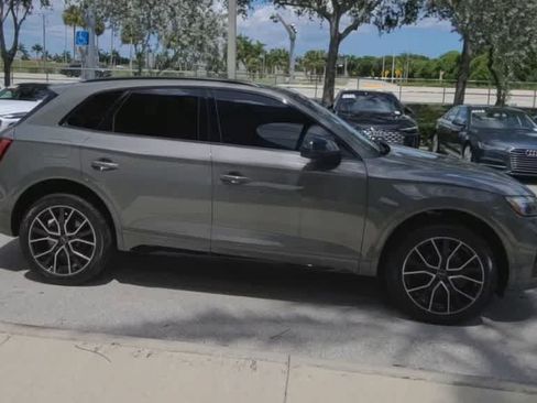 Certified 2023 Audi SQ5 Premium Plus w/ Premium Plus Package AWD/4WD image 9