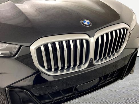 Used 2024 BMW X5 xDrive40i w/ Executive Package AWD/4WD image 28