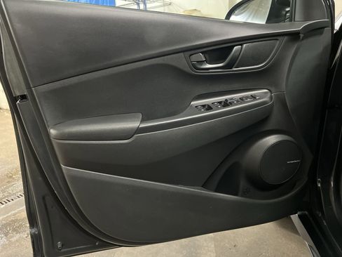 Used 2022 Hyundai Kona N Line w/ Tech Package image 14