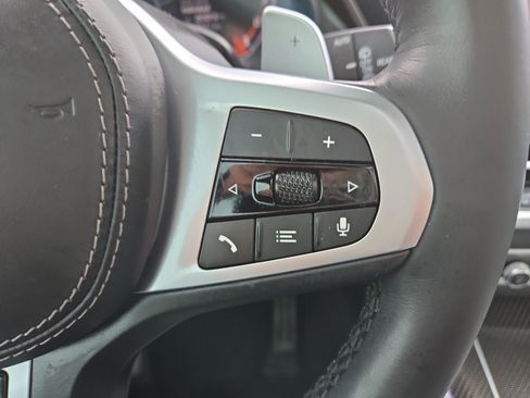 Used 2022 BMW X5 M50i w/ Executive Package image 15