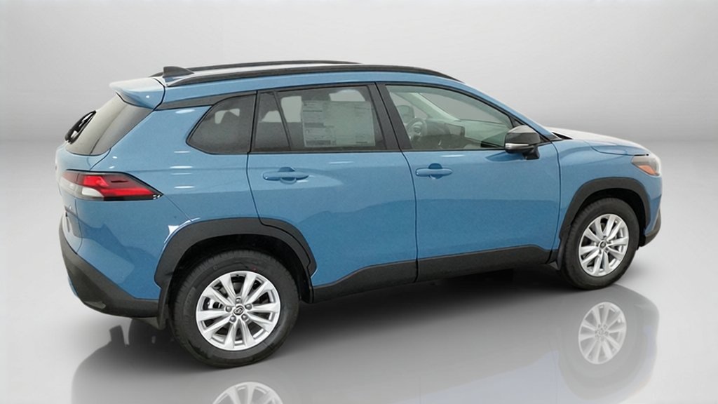 New 2026 Toyota Corolla Cross LE FWD image 13