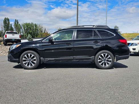 Used 2015 Subaru Outback 2.5i Limited AWD/4WD image 2