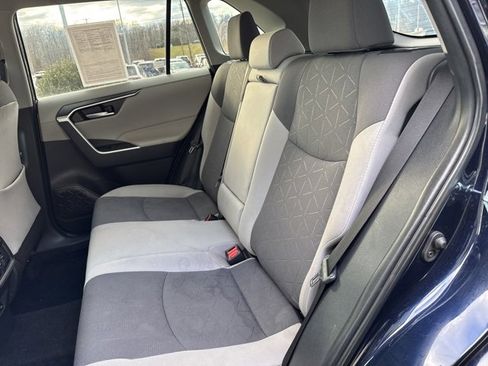 Used 2024 Toyota RAV4 XLE image 25