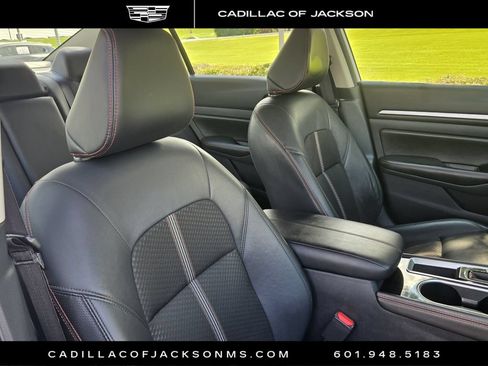 Used 2025 Nissan Altima 2.5 SR FWD image 20