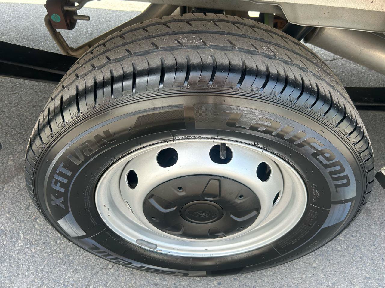 Used 2025 Ford Transit 250 148 High Roof Extended w/ Load Area Protection Package RWD image 12