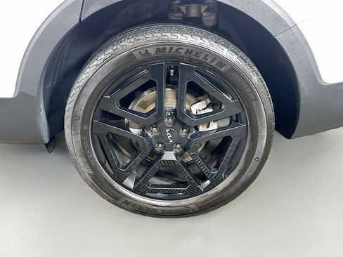 Certified 2023 Kia Telluride SX Prestige X-Line AWD/4WD image 33