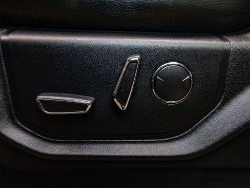 Used 2017 Ford F250 Lariat w/ Lariat Ultimate Package image 25