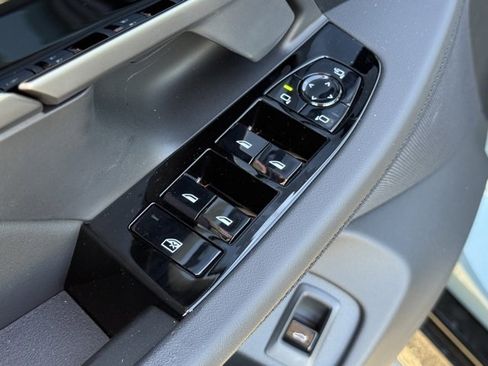 New 2026 BMW 530i w/ M Sport Package image 16