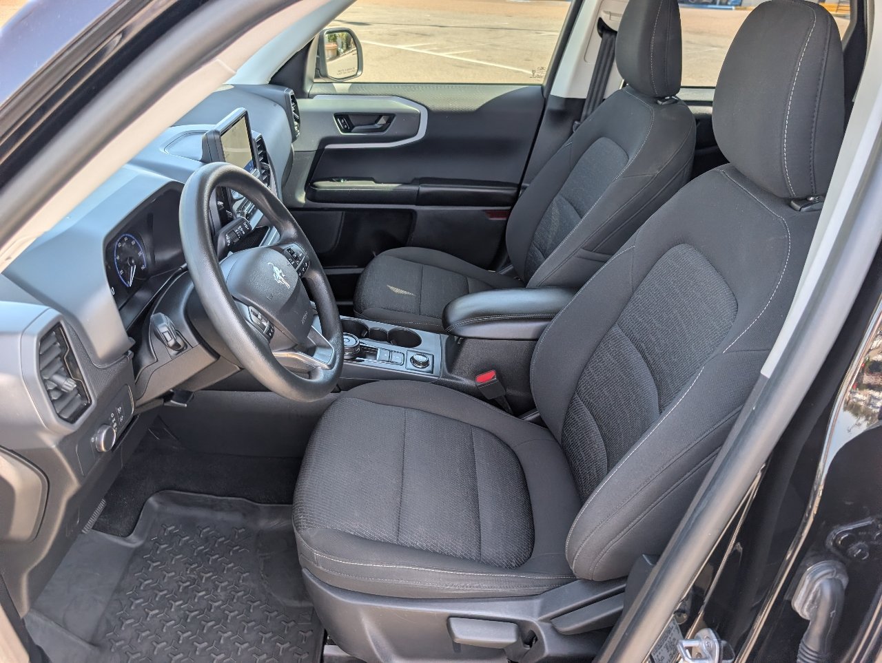 Used 2022 Ford Bronco Sport AWD/4WD image 2
