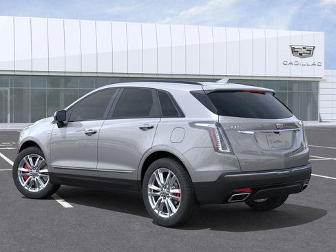 New 2025 Cadillac XT5 Sportv w/ Technology Package image 3