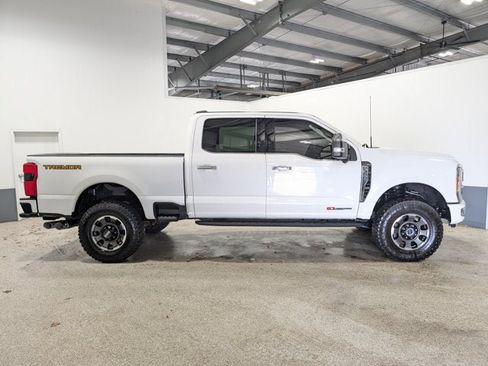 Used 2023 Ford F350 Platinum w/ Tremor Off-Road Package AWD/4WD image 2