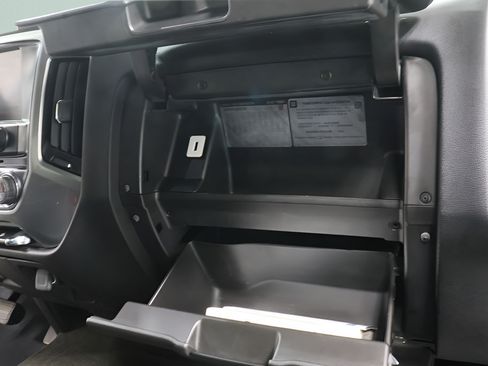 Used 2017 Chevrolet Silverado 2500 LT w/ LT Convenience Package AWD/4WD image 28