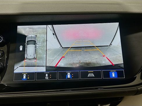 Used 2023 Buick Envision Avenir FWD image 14