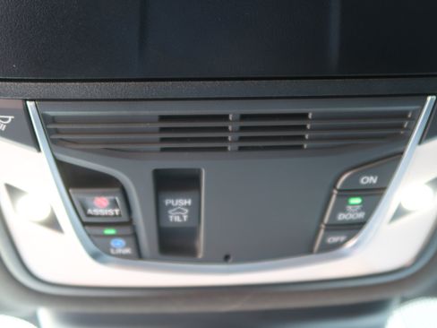 Used 2023 Acura TLX w/ A-SPEC Pkg FWD image 33