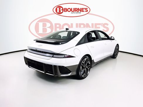 Used 2023 Hyundai Ioniq 6 SEL image 10