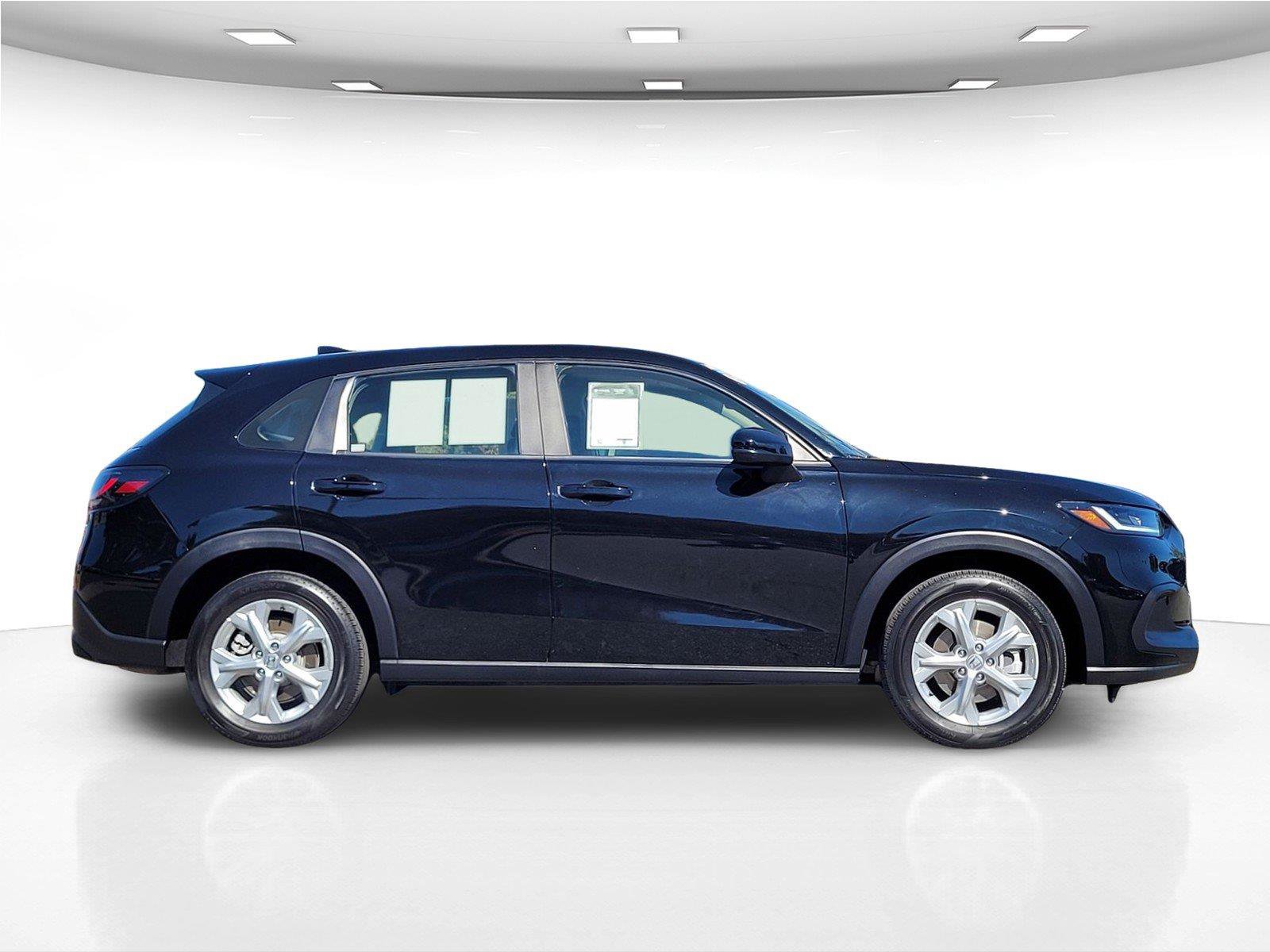 Used 2024 Honda HR-V LX image 5