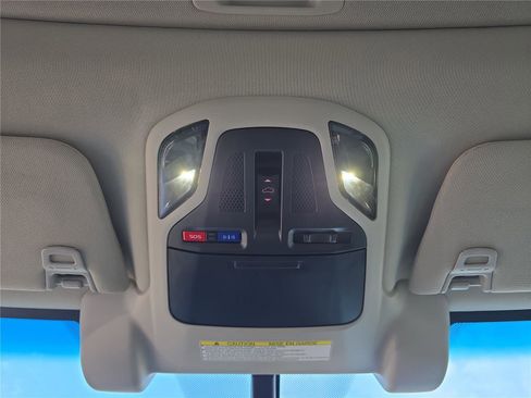 Used 2020 Subaru Outback Limited w/ Popular Package #2 image 26