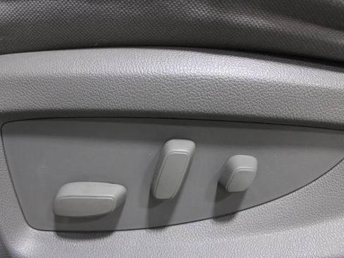 Used 2018 Chevrolet Silverado 1500 LT w/ All Star Edition image 19