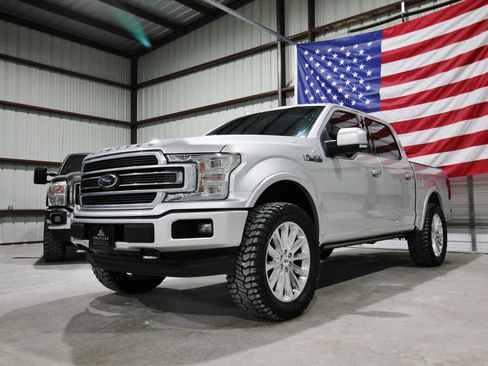 Used 2018 Ford F150 Limited w/ Trailer Tow Package AWD/4WD image 3