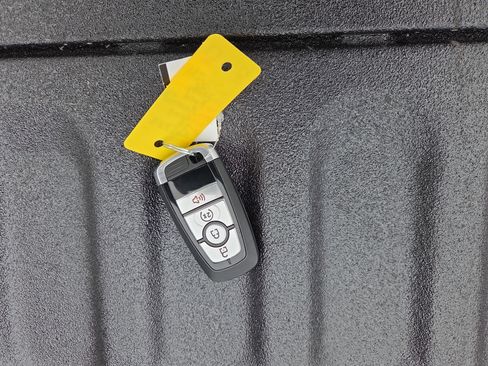 New 2026 Ford Maverick Lobo image 23