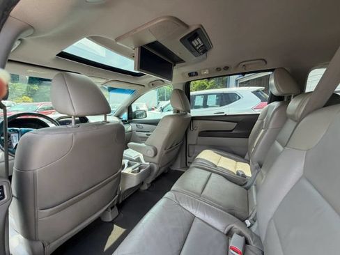 Used 2012 Honda Odyssey Touring image 11