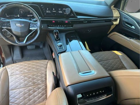 Used 2022 Cadillac Escalade Sport w/ Touring Package image 10