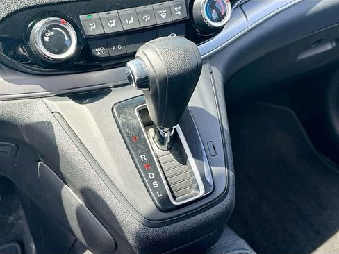 Used 2016 Honda CR-V SE image 17