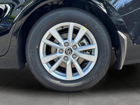 New 2026 Toyota Camry LE FWD image 33