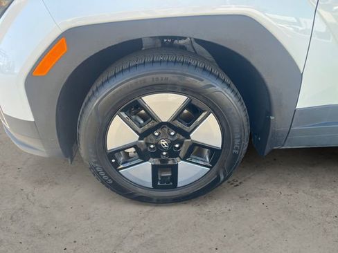 Certified 2026 Hyundai Santa Fe SE AWD/4WD image 14