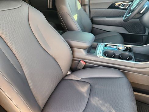 New 2026 Kia Carnival SX Prestige image 10