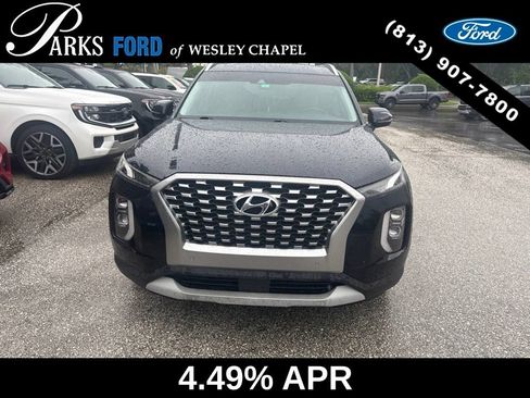 Used 2021 Hyundai Palisade SEL w/ Premium Package FWD image 1