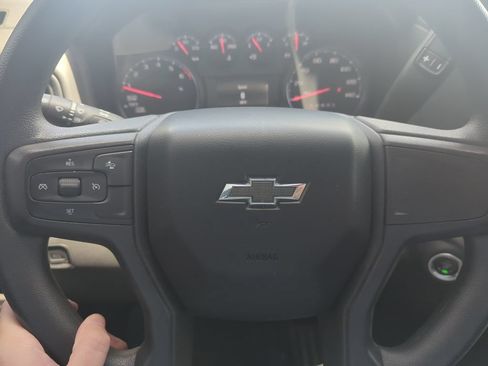 Used 2023 Chevrolet Silverado 1500 Custom Trail Boss AWD/4WD image 9