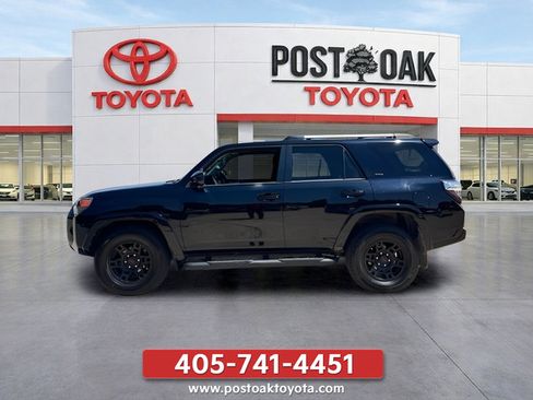 Used 2023 Toyota 4Runner SR5 RWD image 6