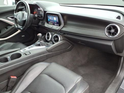 Used 2020 Chevrolet Camaro SS image 24