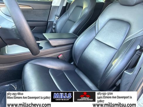 Used 2022 Tesla Model 3 Performance AWD/4WD image 10