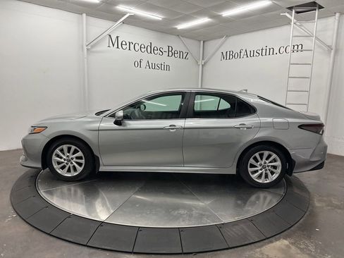 Used 2024 Toyota Camry LE w/ Convenience Package image 4