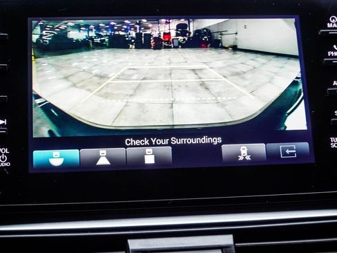 Used 2021 Honda Accord Touring image 25