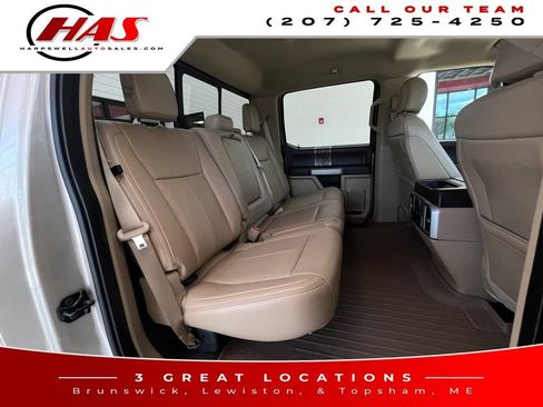 Used 2018 Ford F150 Lariat w/ Equipment Group 502A Luxury AWD/4WD image 12