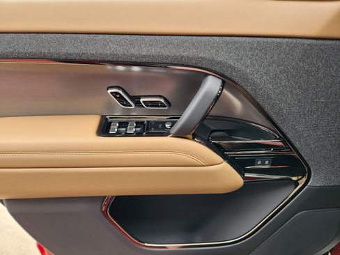 New 2026 Land Rover Range Rover Sport SE image 21